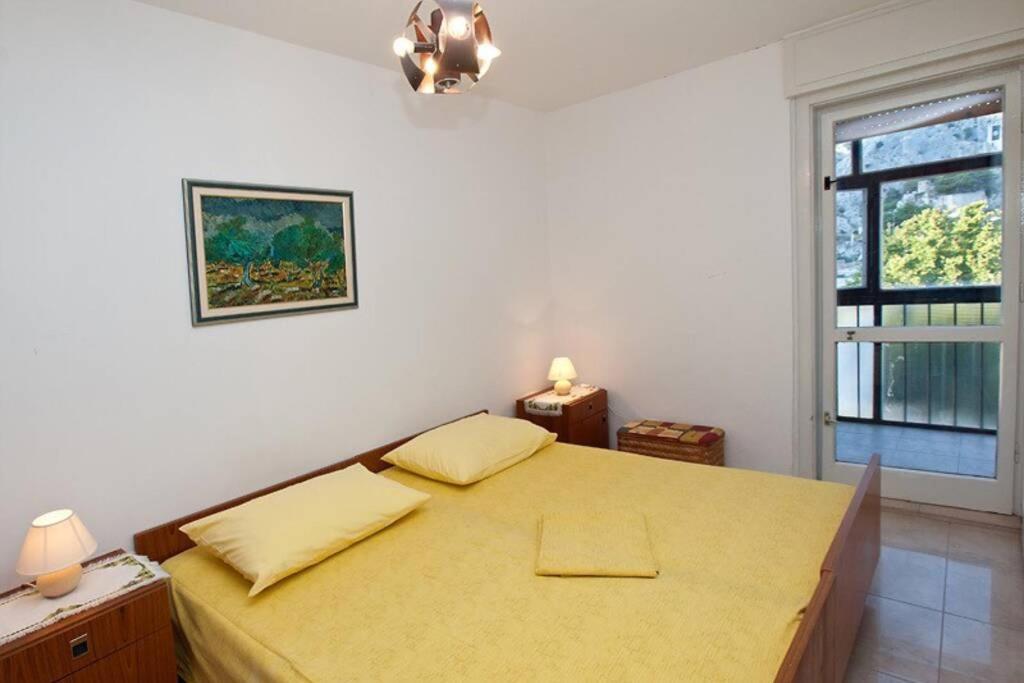 Sara apartment Punta Omis near sandy beach Bagian luar foto