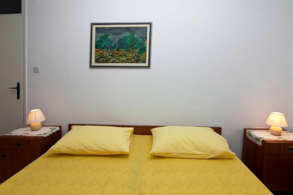 Sara apartment Punta Omis near sandy beach Bagian luar foto